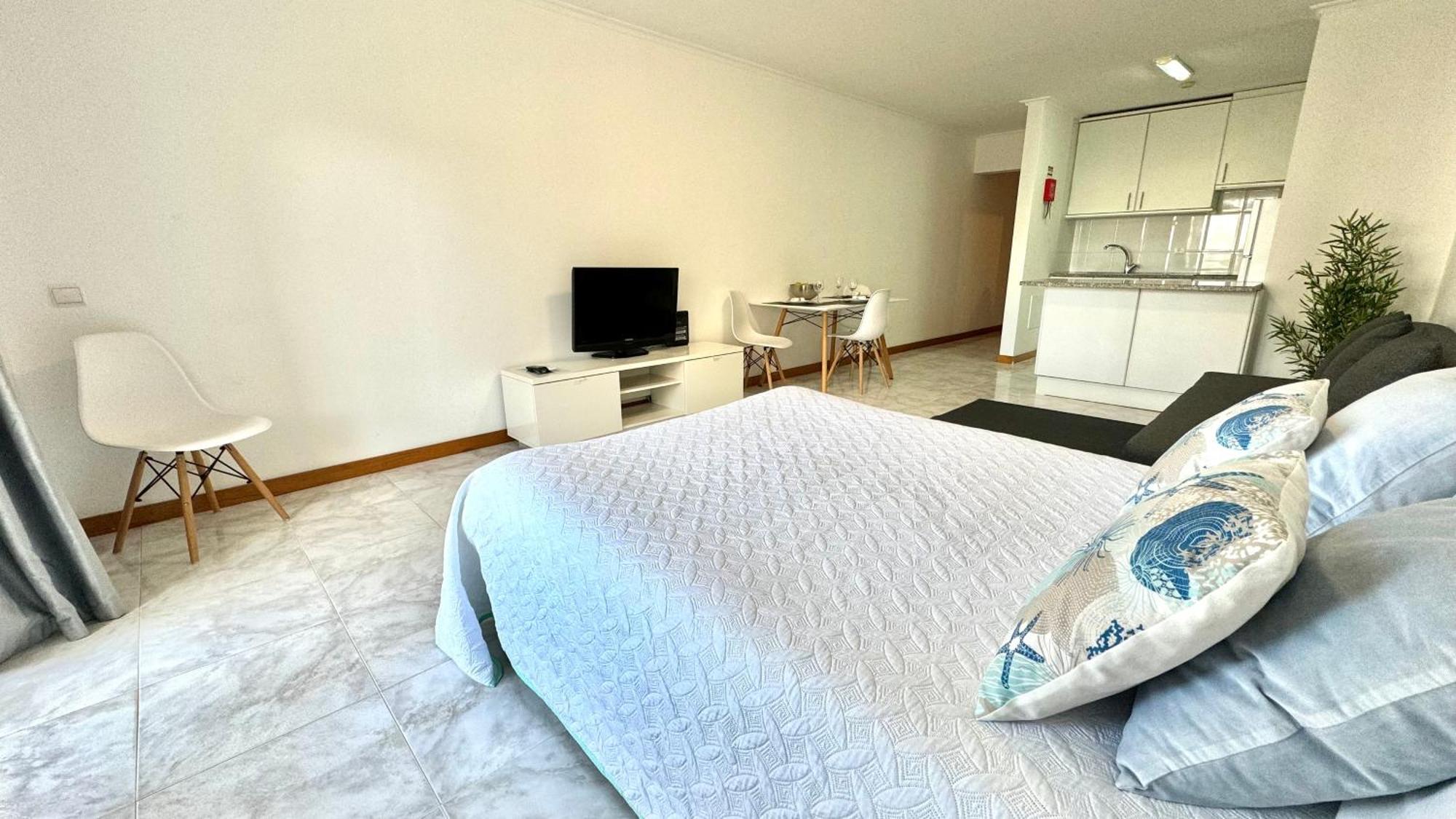 Praia Da Rocha, 4ºb Jardins Da Rocha, Charming Studio, Near The Sea, By Ig Portimao Bagian luar foto